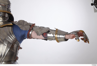 Photos Medieval Armor arm 0002.jpg